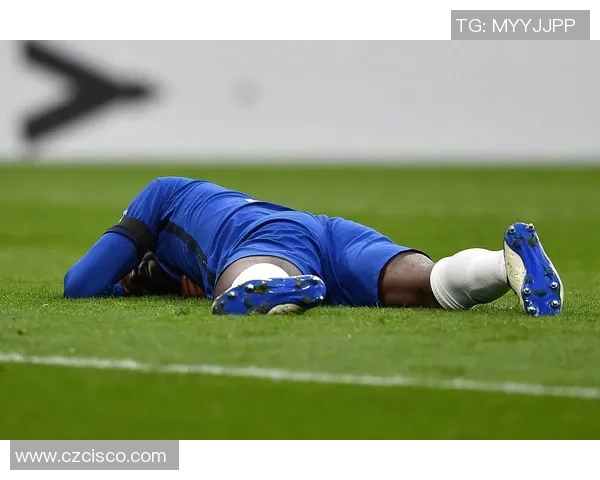 足球界被铲倒的明星球员们盘点 他们如何应对意外受伤的挑战 足球界被铲倒的明星球员们盘点 他们如何应对意外受伤的挑战